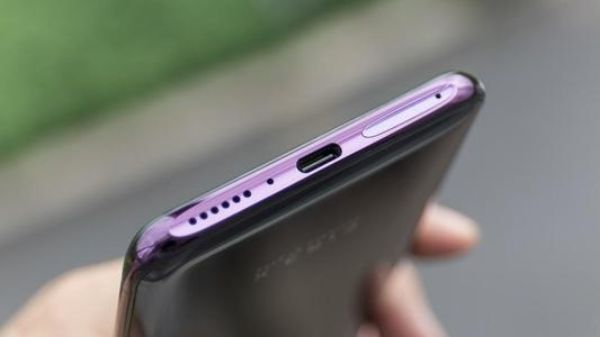 Type-C连接器应用领域深度解析与技术前瞻